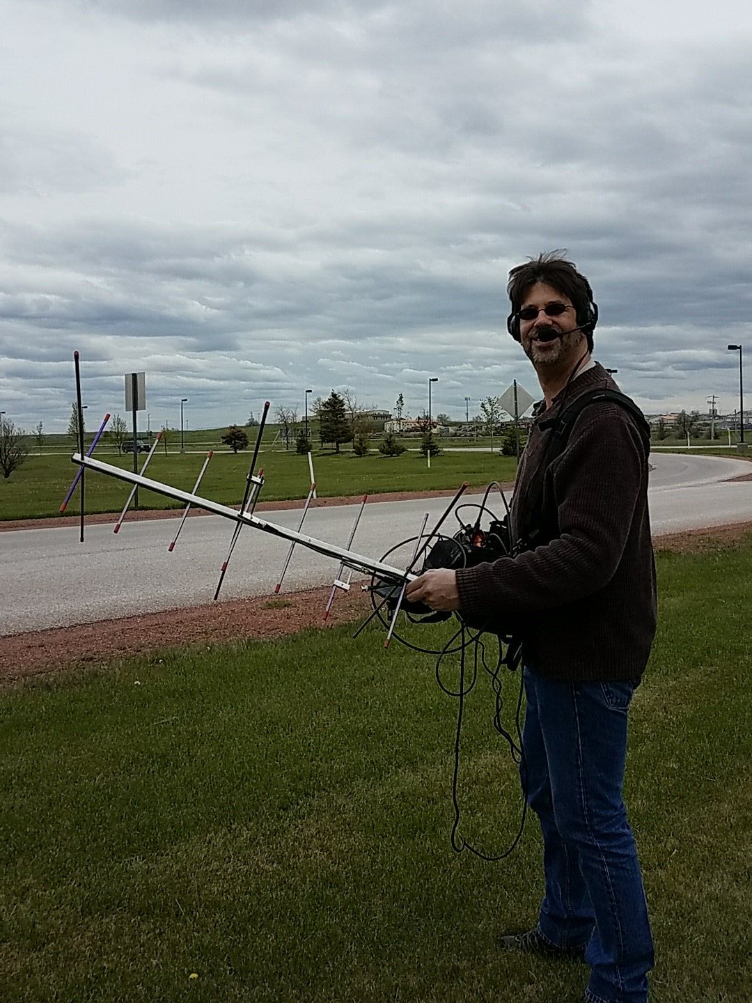 Sean Kutzko, KX9X operating /7 in Wyoming, worked Jose, EB1AO in May 2017. The satellite was just a few degrees above the horizon for both stations, which allowed a 7400km QSO.